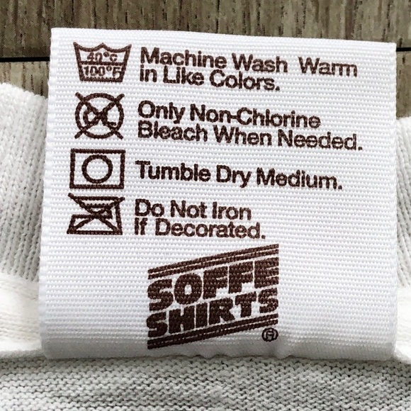 Hooters, Vintage T shirt, Norman, Oklahoma, Mens, Size Med, Good Condition - Picture 8 of 8